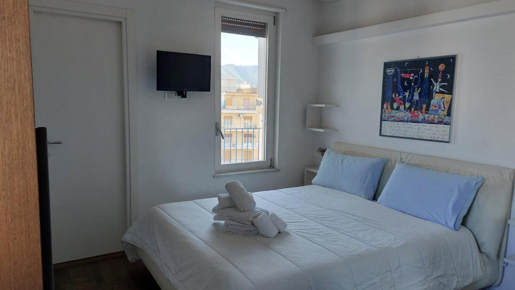 La Terrazza Sul Castello Apartment Палермо Екстериор снимка
